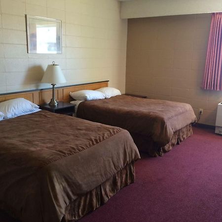 Midtown Motor Inn Bonnyville Екстер'єр фото