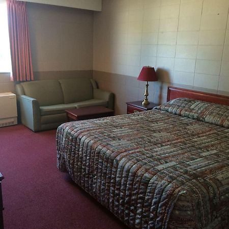 Midtown Motor Inn Bonnyville Екстер'єр фото